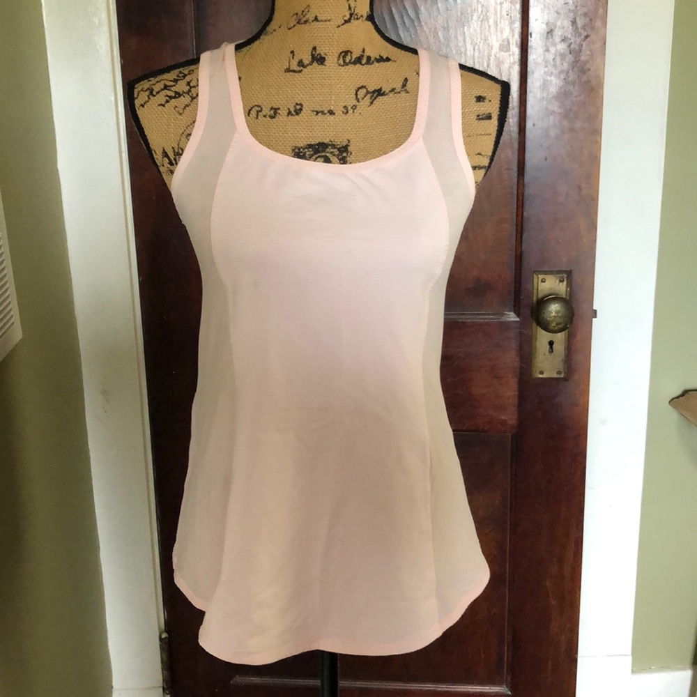 Lululemon workout tank